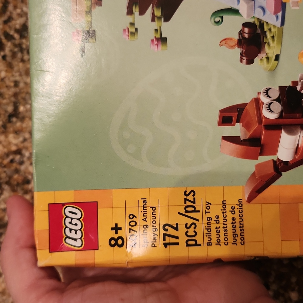 LEGO Spring Animal Playground - Picture 2 of 4